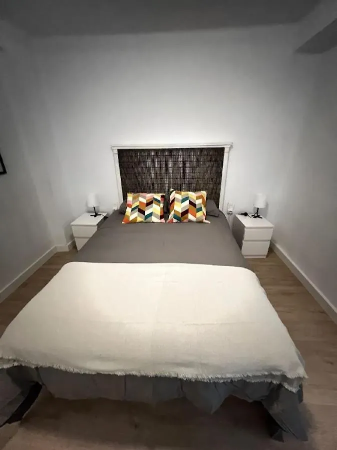 Holidays2Malaga Dr Maranon 3 Bedrooms Terrace Aircon North Malaga City Apartamento